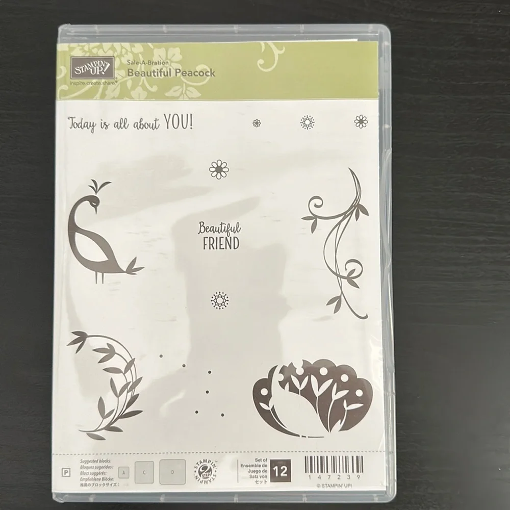 🎭 3/$25 - NWOT Beautiful Peacock stamp set of 12